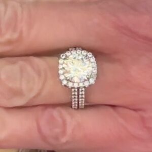 Round Brilliant Cut Lab Grown Diamond 2.40ct with 73 Small Natural Cut Diamonds